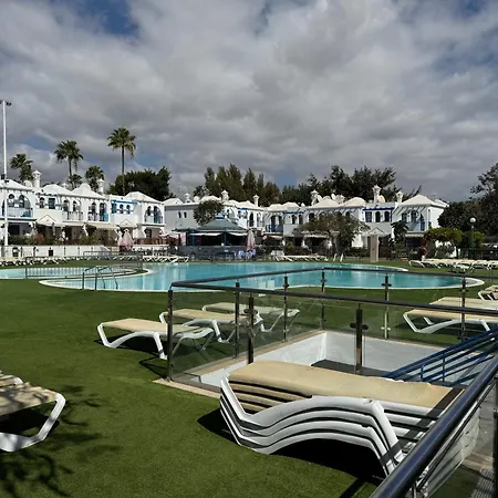 55 Playmar Wellness Дом отдыха *
